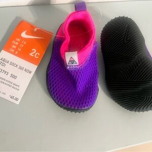 Nike Kids Water Shoes in Purple and Pink